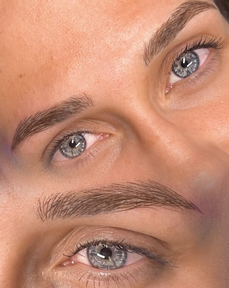 Microblading obočí